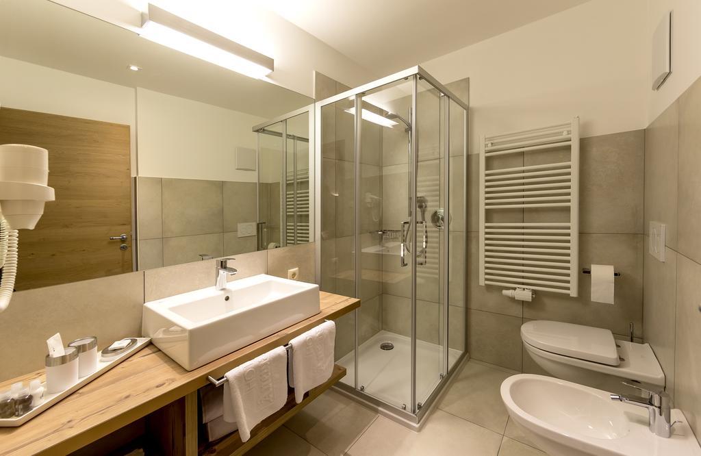 Hotel Anewandter Brunico Cameră foto