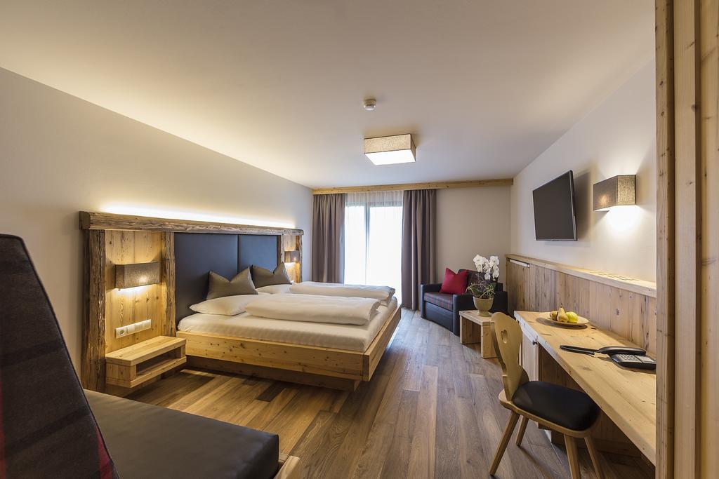 Hotel Anewandter Brunico Cameră foto
