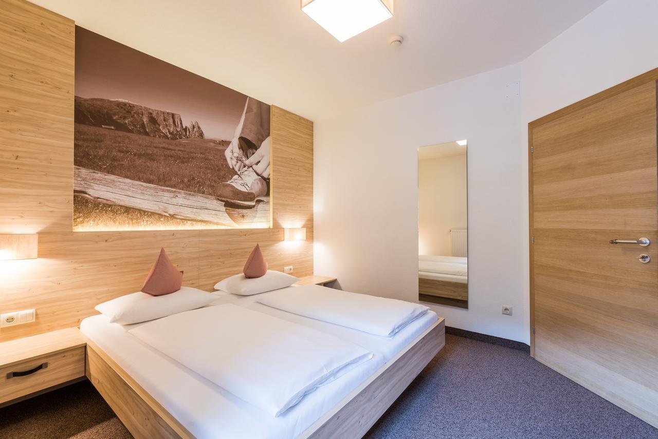 Hotel Anewandter Brunico Exterior foto